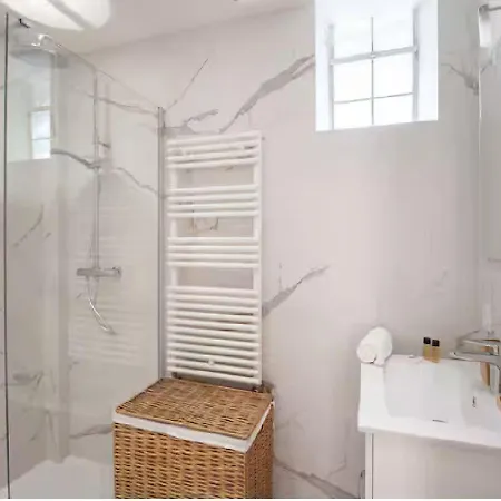 Apartman Magnifique Confortable & Renove Au Port De Nizza