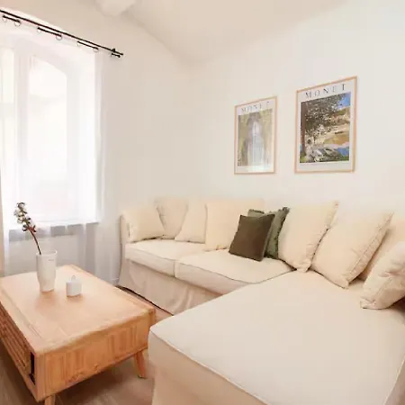 Magnifique Confortable & Renove Au Port De Апартаменты Ницца